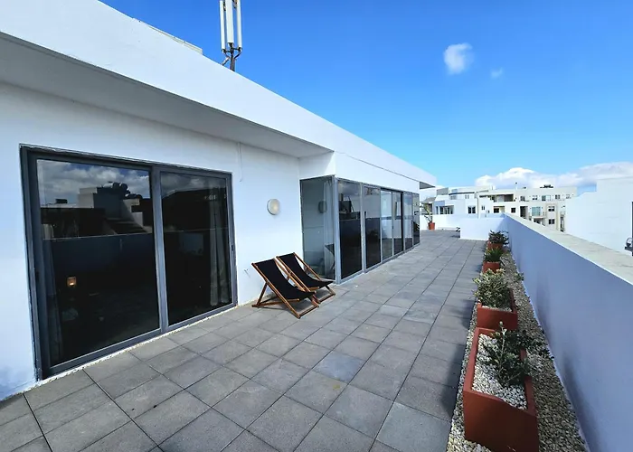 아파트 Malta Unique Penthouse Spacious Terrace-sleeps 8 *