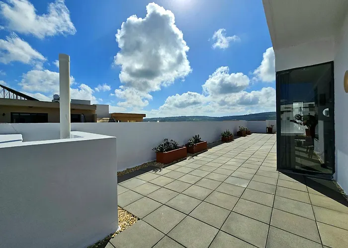 아파트 Malta Unique Penthouse Spacious Terrace-sleeps 8 *