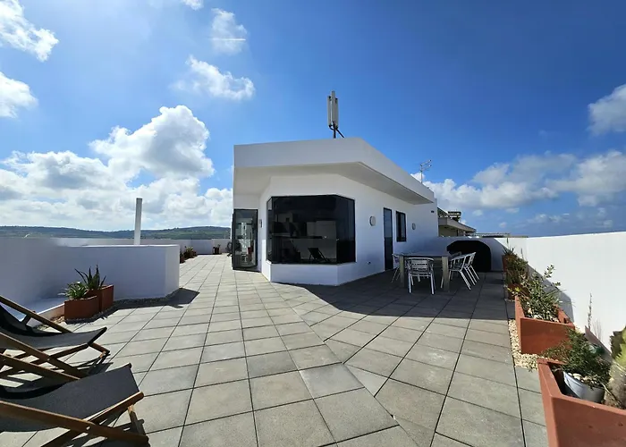 Malta Unique Penthouse Spacious Terrace-sleeps 8 *