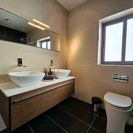 Malta Unique Penthouse Spacious Terrace-sleeps 8 Mġarr