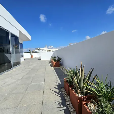 Malta Unique Penthouse Spacious Terrace-sleeps 8 アパート *