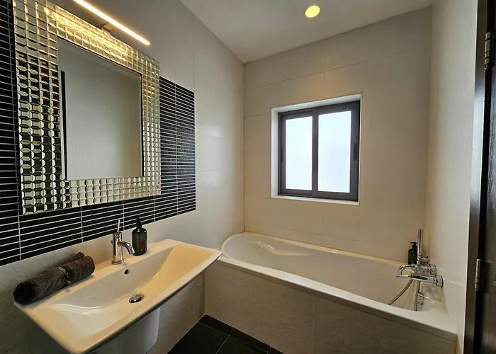 Apartment Malta Unique Penthouse Spacious Terrace-sleeps 8